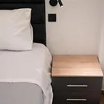 Filoxenia Mg Projects Sereno In Apartamento